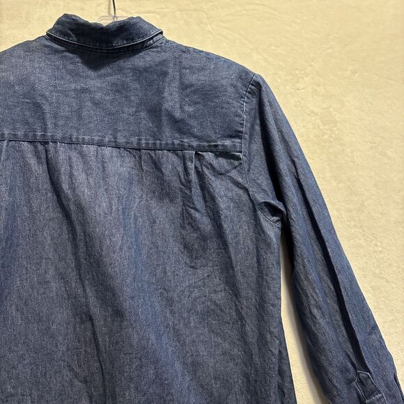 Karen Scott Denim Christmas Shirt Women's Medium Santa Claus Embroidered - Picture 9 of 16